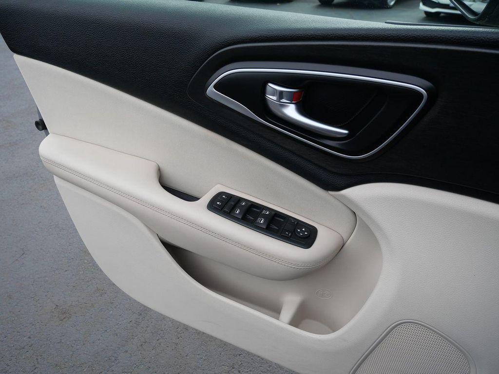 used 2015 Chrysler 200 car, priced at $12,995