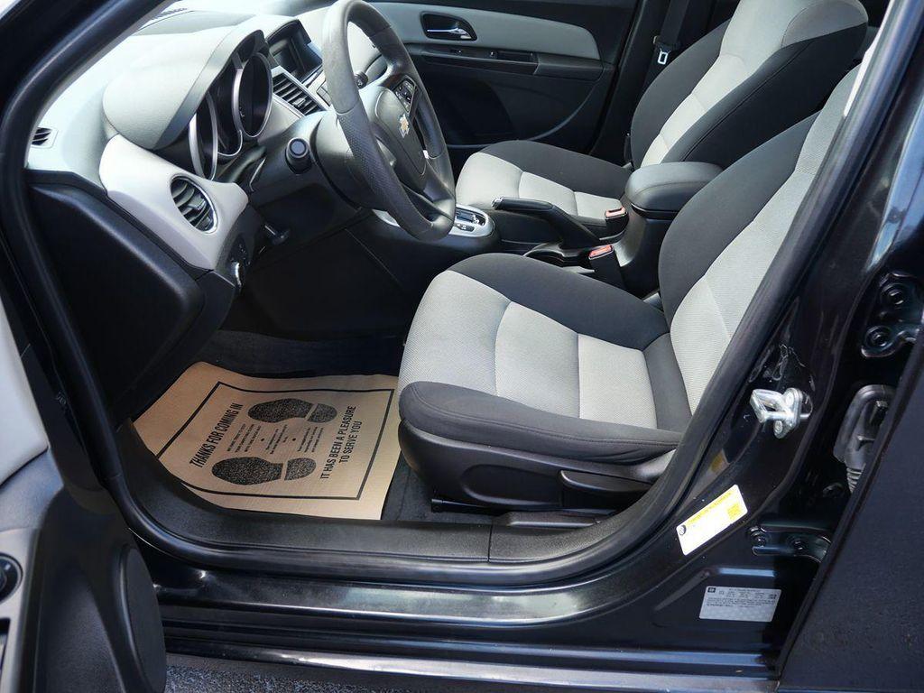 used 2016 Chevrolet Cruze Limited car, priced at $9,995