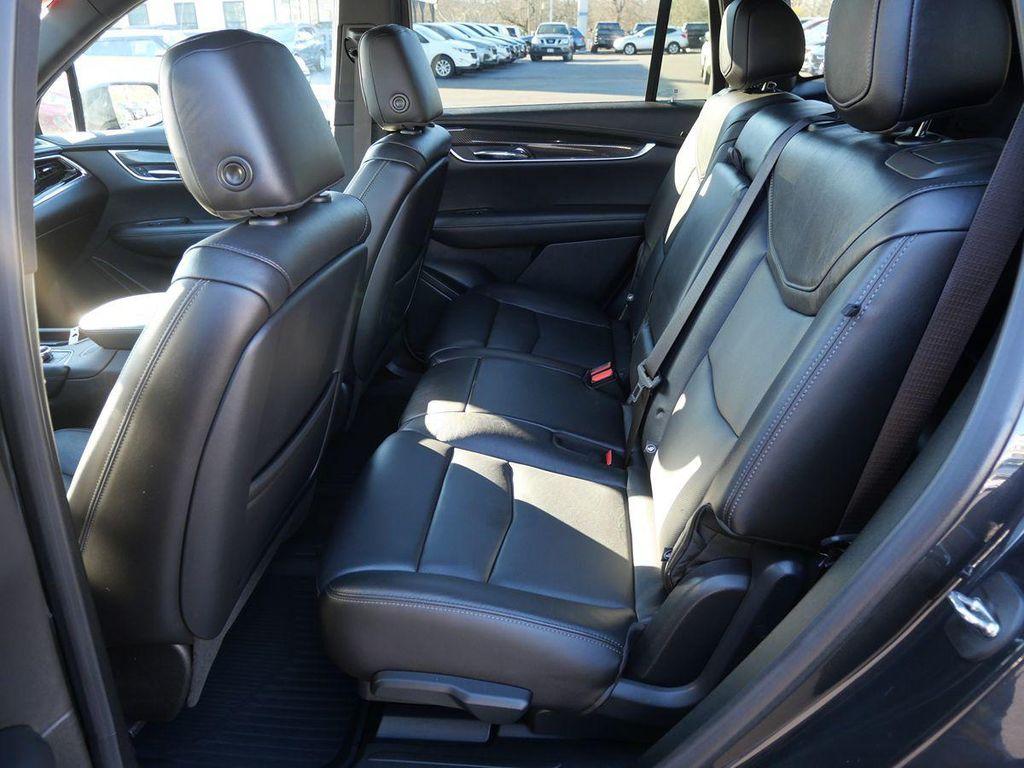 used 2020 Cadillac XT6 car, priced at $26,995