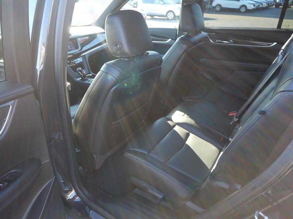 used 2020 Cadillac XT6 car, priced at $26,995