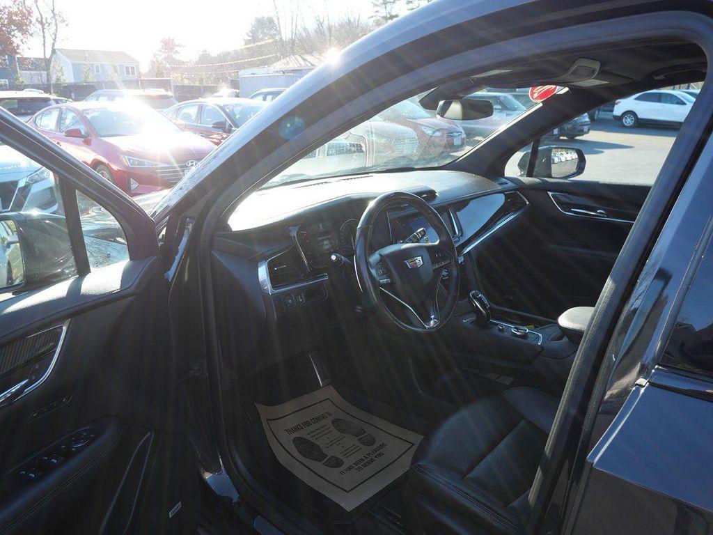 used 2020 Cadillac XT6 car, priced at $26,995