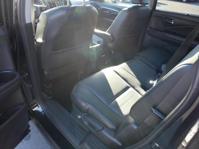 used 2021 Honda Pilot car, priced at $28,995