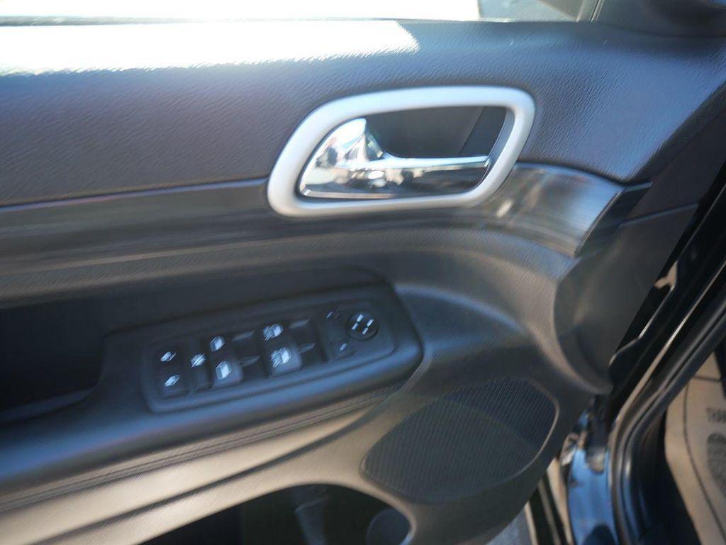 used 2020 Jeep Grand Cherokee car, priced at $22,995