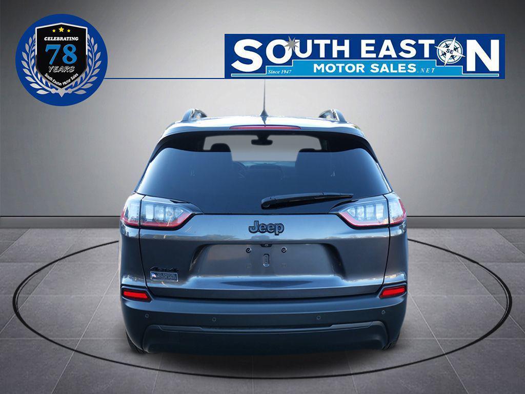 used 2020 Jeep Cherokee car, priced at $18,995