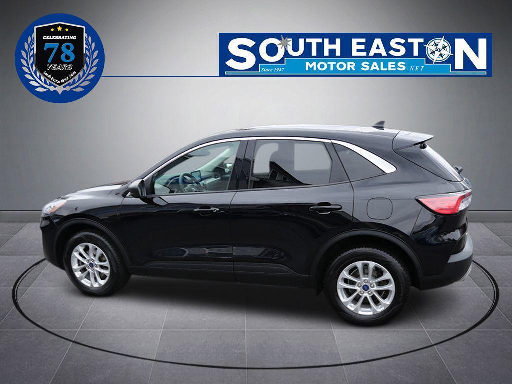 used 2022 Ford Escape car, priced at $17,995