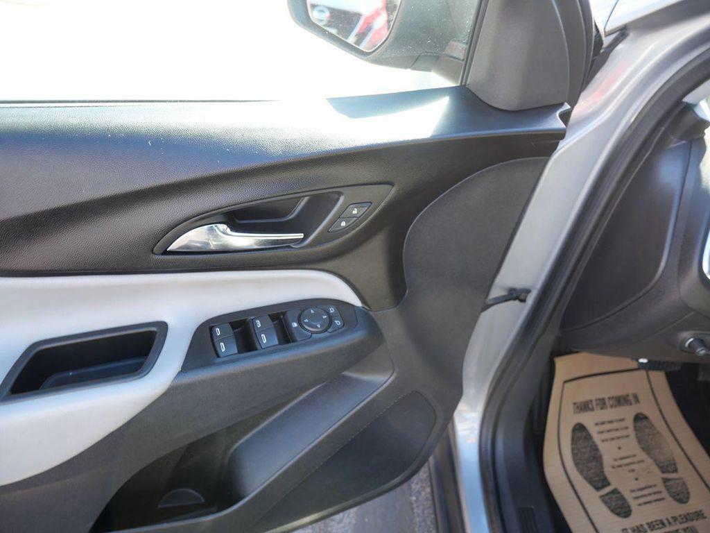 used 2024 Chevrolet Equinox car, priced at $21,995