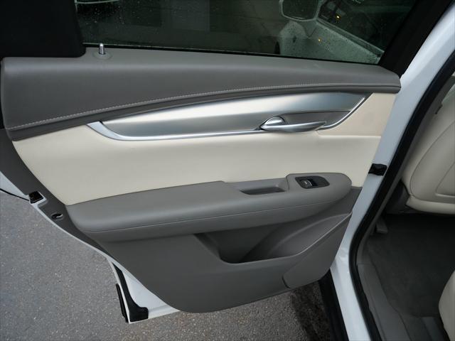 used 2018 Cadillac XT5 car, priced at $19,995