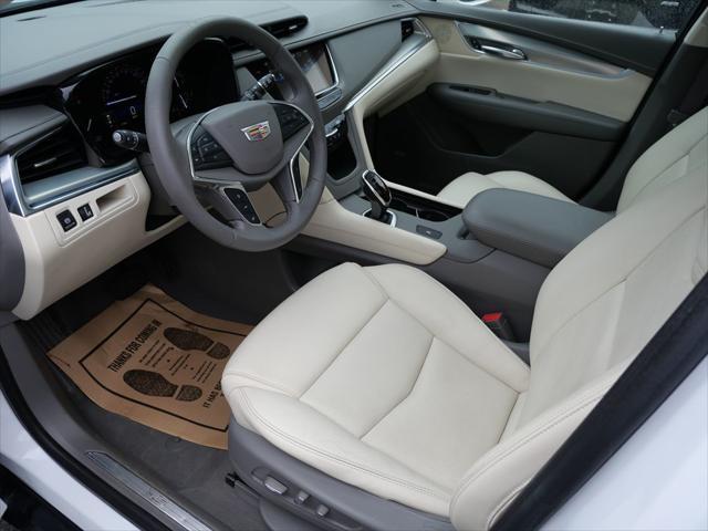 used 2018 Cadillac XT5 car, priced at $19,995