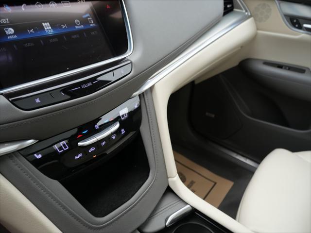 used 2018 Cadillac XT5 car, priced at $19,995