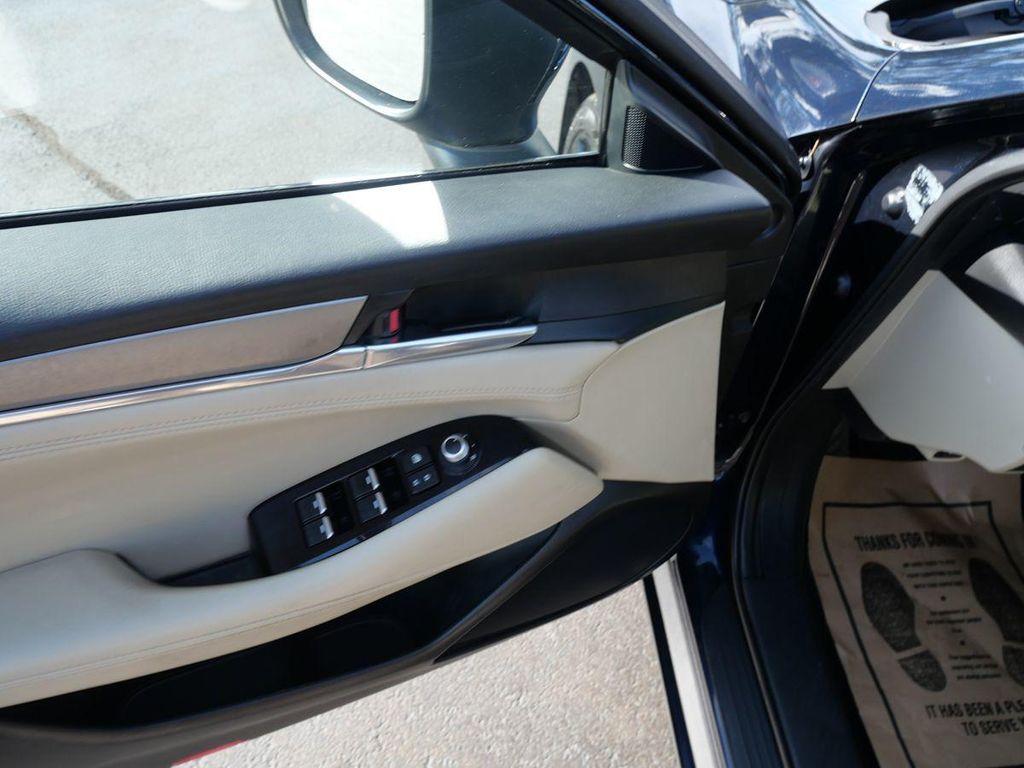 used 2020 Mazda Mazda6 car, priced at $18,995