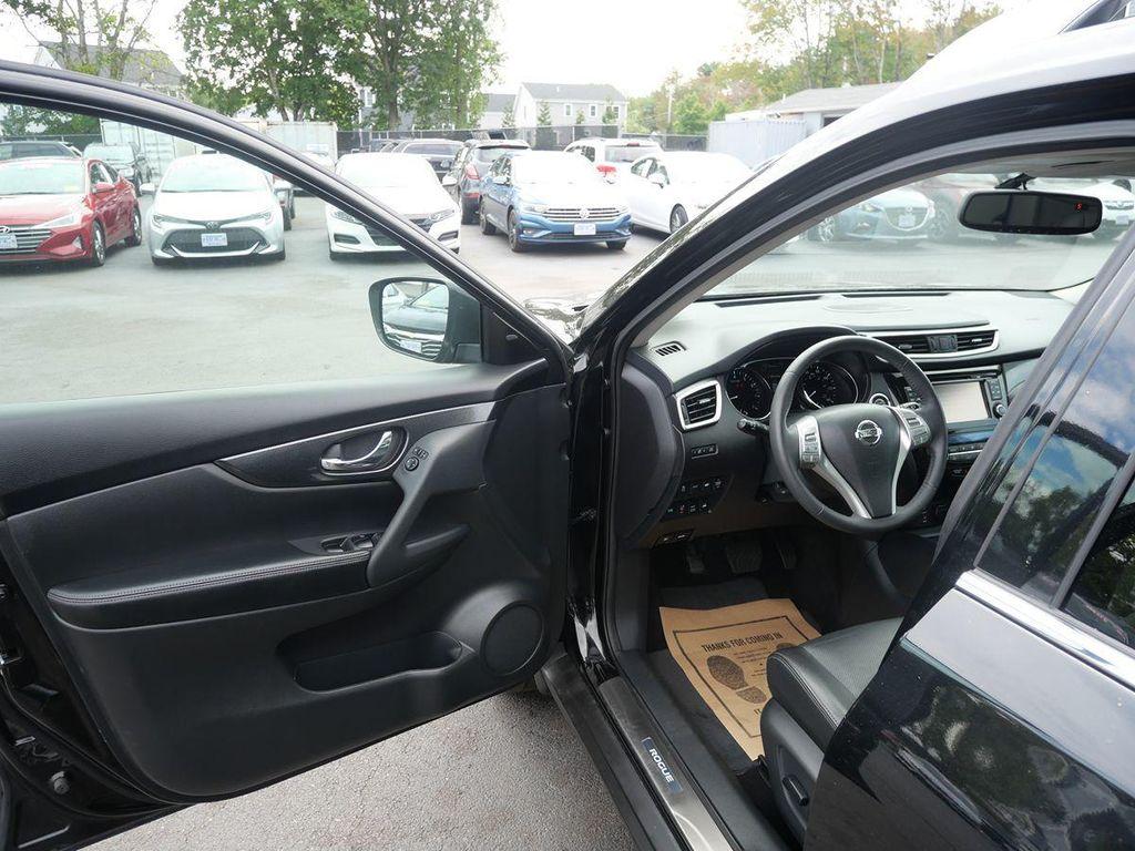 used 2016 Nissan Rogue car, priced at $17,995