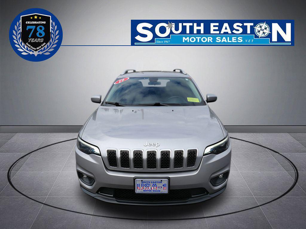 used 2019 Jeep Cherokee car, priced at $15,995