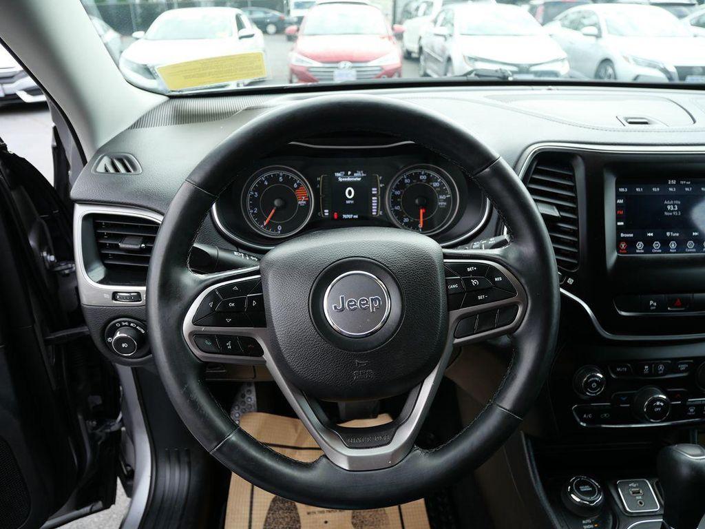 used 2019 Jeep Cherokee car, priced at $15,995