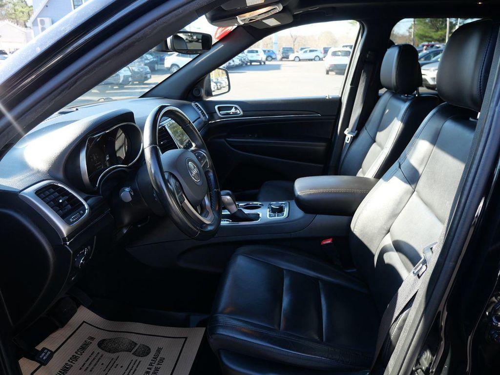 used 2022 Jeep Grand Cherokee car, priced at $25,995