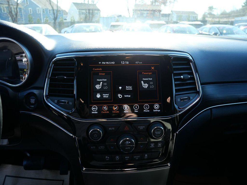 used 2022 Jeep Grand Cherokee car, priced at $25,995