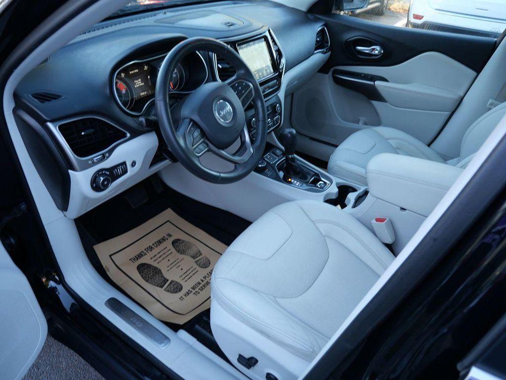 used 2019 Jeep Cherokee car, priced at $19,995