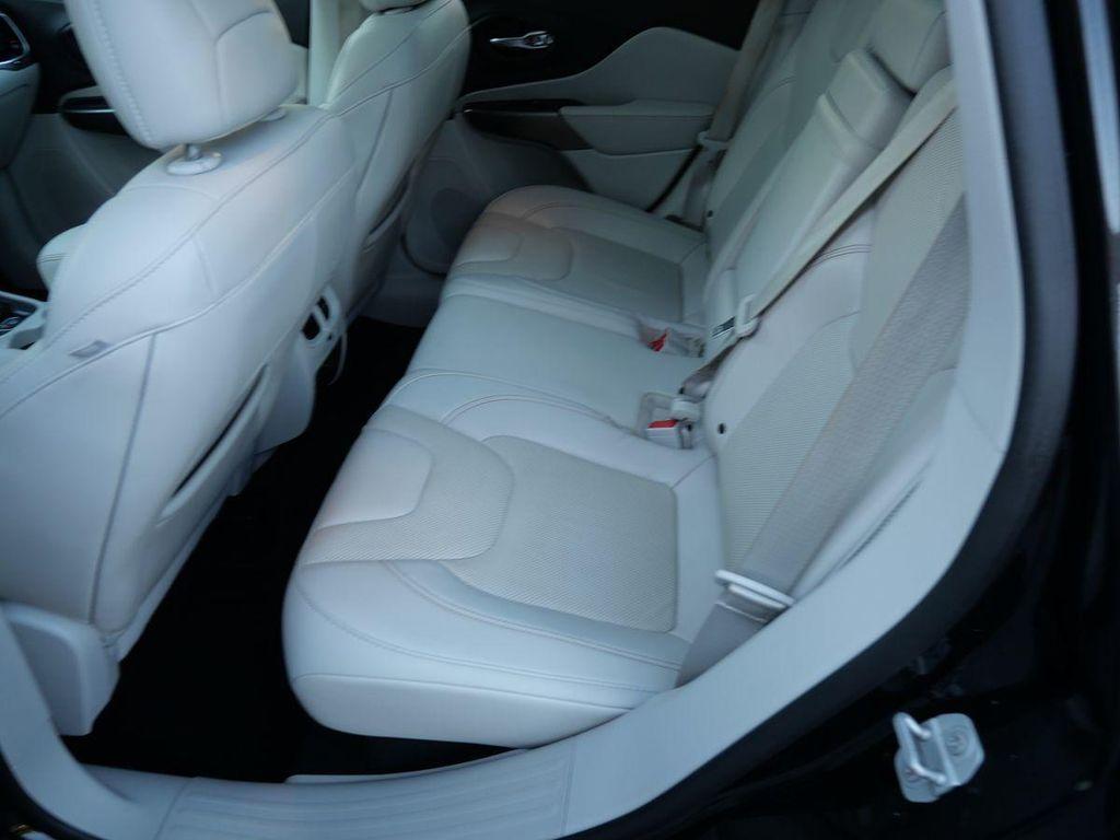used 2019 Jeep Cherokee car, priced at $19,995