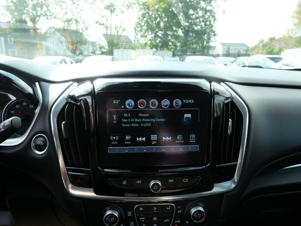 used 2019 Chevrolet Traverse car, priced at $22,995