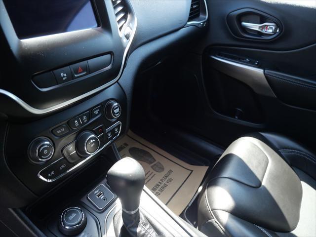 used 2019 Jeep Cherokee car, priced at $15,995