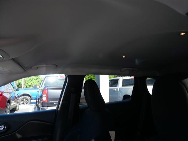 used 2020 Jeep Cherokee car, priced at $16,995
