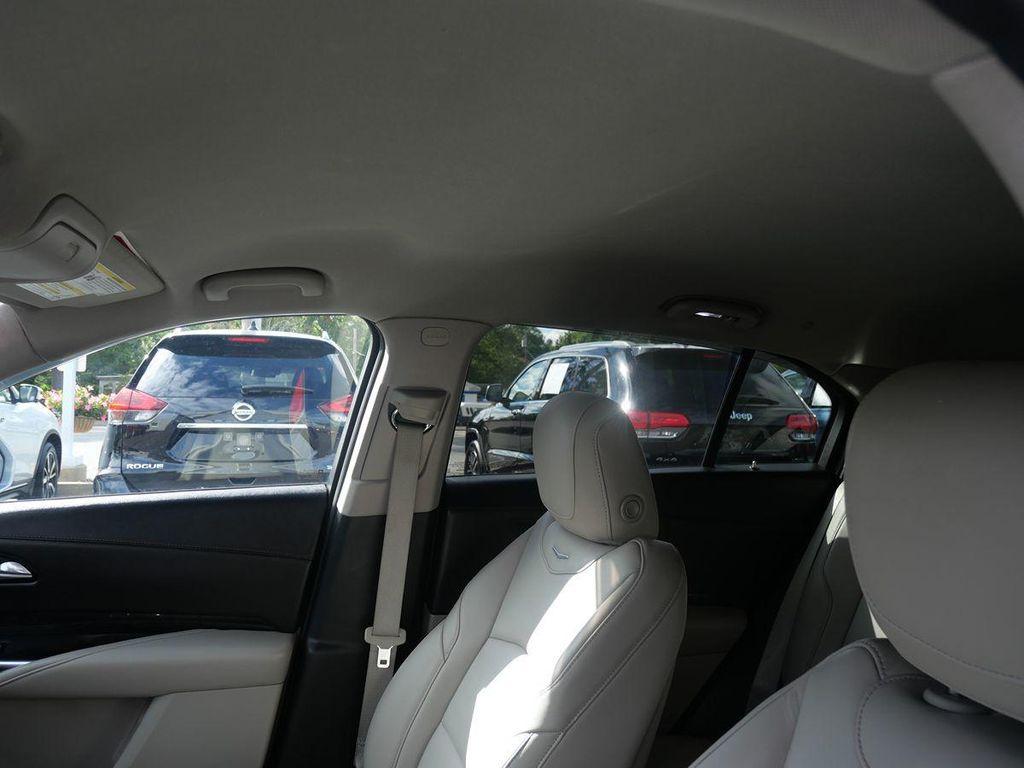 used 2020 Cadillac XT4 car, priced at $21,995