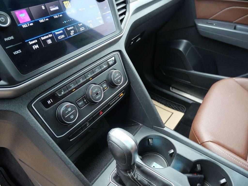 used 2021 Volkswagen Atlas car, priced at $24,995