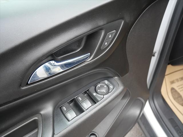 used 2018 Chevrolet Equinox car, priced at $17,995