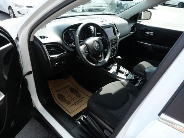 used 2019 Jeep Cherokee car, priced at $16,995