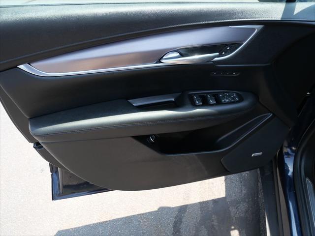 used 2017 Cadillac XT5 car, priced at $21,995