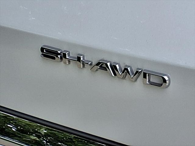 used 2022 Acura MDX car, priced at $43,999