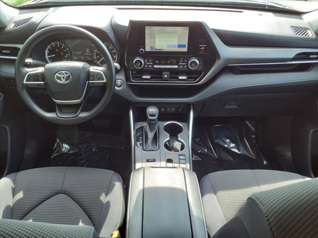 used 2023 Toyota Highlander car, priced at $33,999