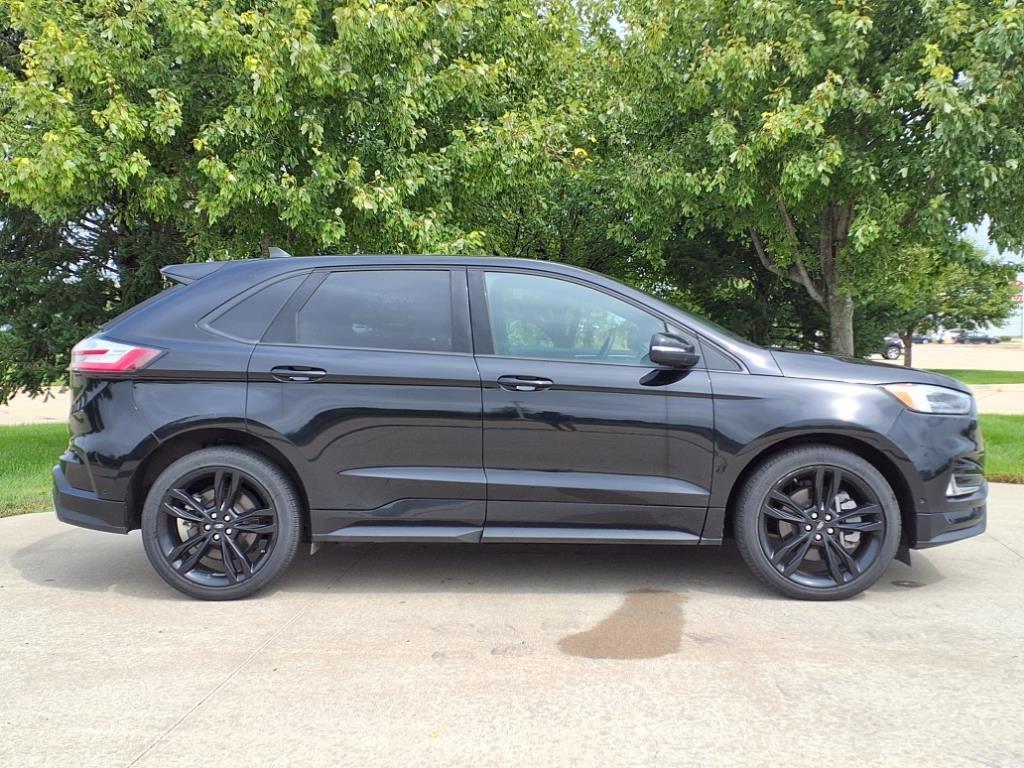 used 2021 Ford Edge car, priced at $28,999