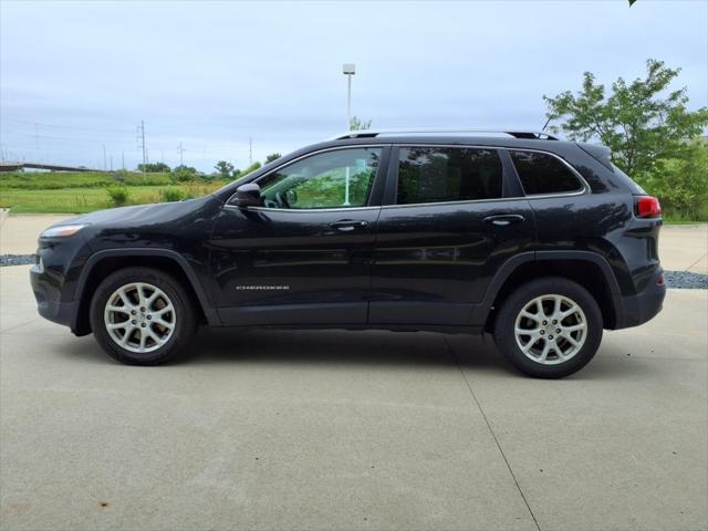 used 2016 Jeep Cherokee car, priced at $12,999