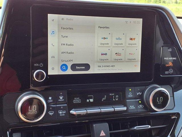 used 2024 Toyota Highlander Hybrid car, priced at $42,999