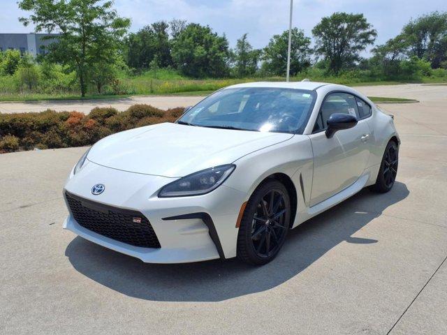 new 2025 Toyota GR86 car, priced at $34,669