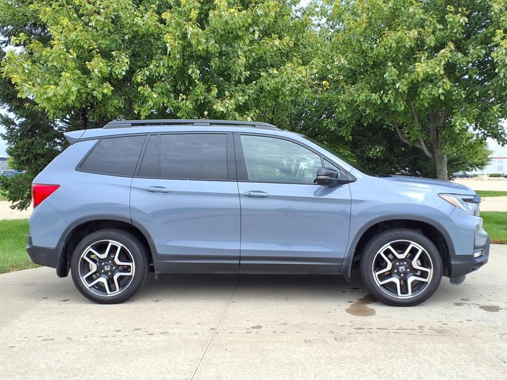 used 2022 Honda Passport car, priced at $34,999