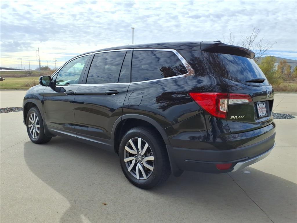 used 2021 Honda Pilot car, priced at $26,999