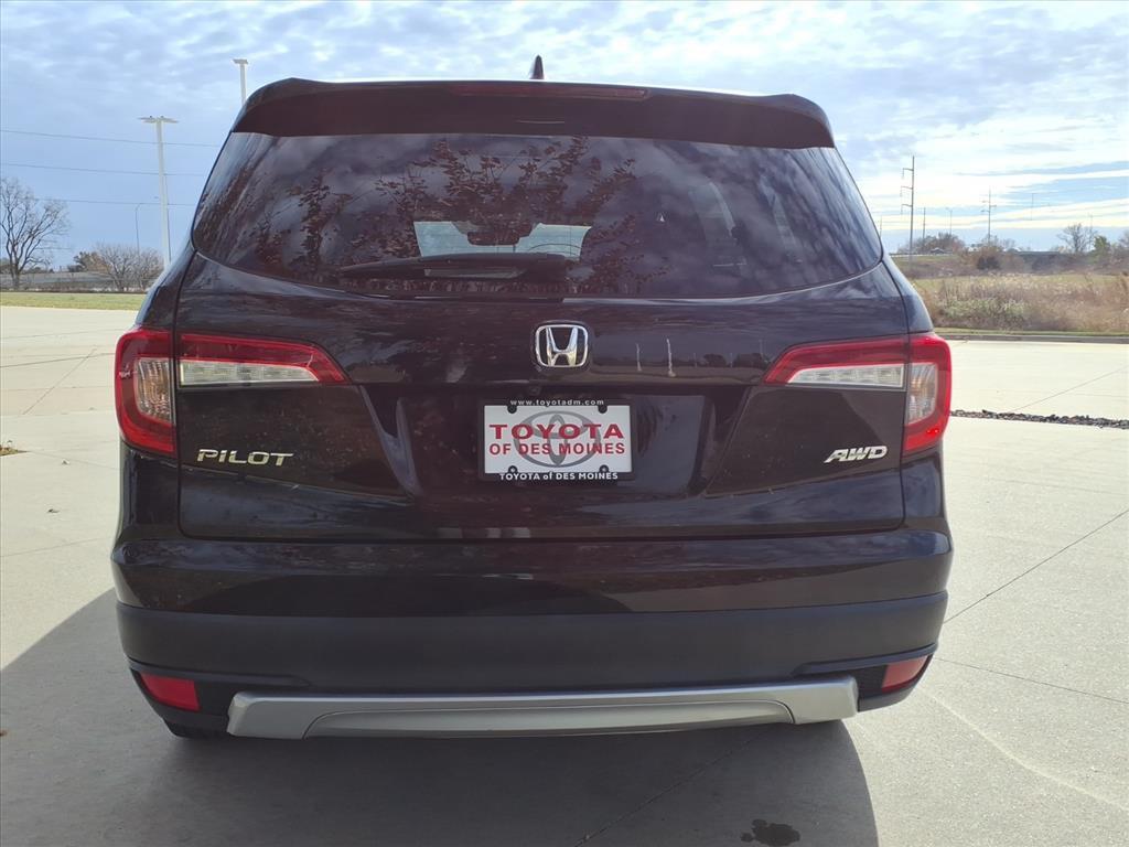 used 2021 Honda Pilot car, priced at $26,999