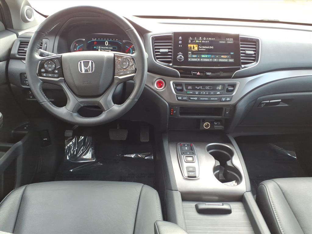 used 2021 Honda Pilot car, priced at $26,999