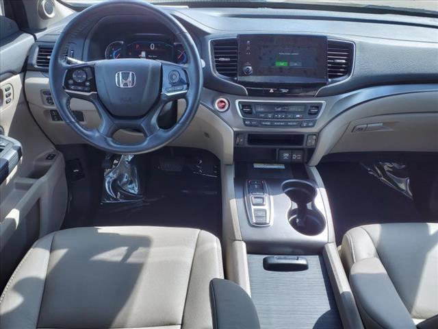 used 2022 Honda Pilot car, priced at $34,999