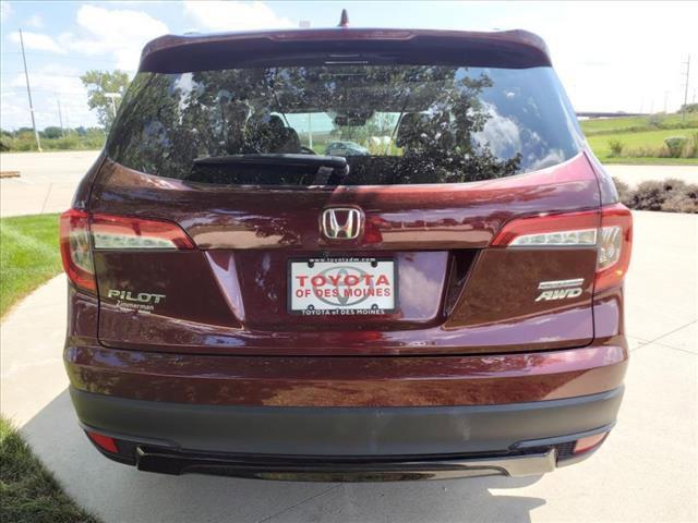 used 2022 Honda Pilot car, priced at $34,999