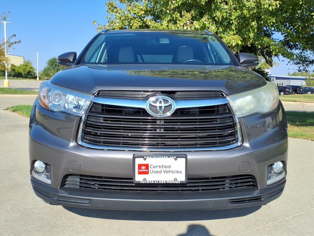 used 2016 Toyota Highlander car, priced at $22,999