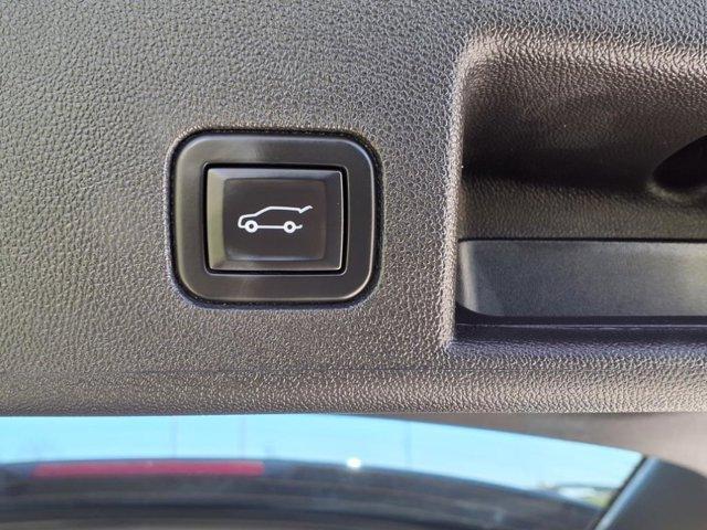 used 2021 Chevrolet Equinox car, priced at $19,999