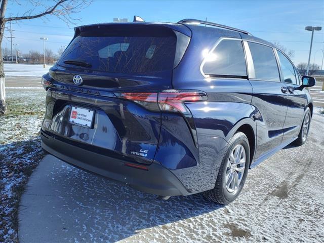 used 2022 Toyota Sienna car, priced at $33,988