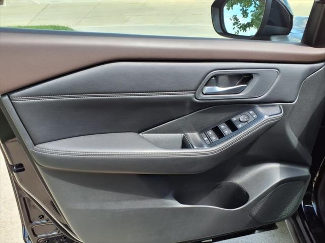 used 2023 Nissan Rogue car, priced at $25,999