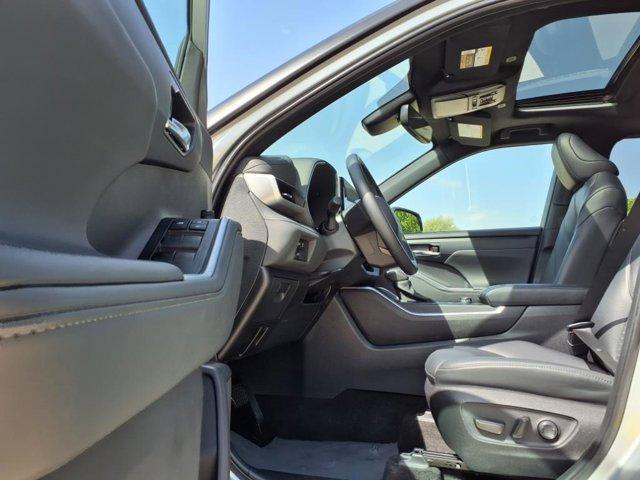 used 2024 Toyota Highlander car, priced at $47,460