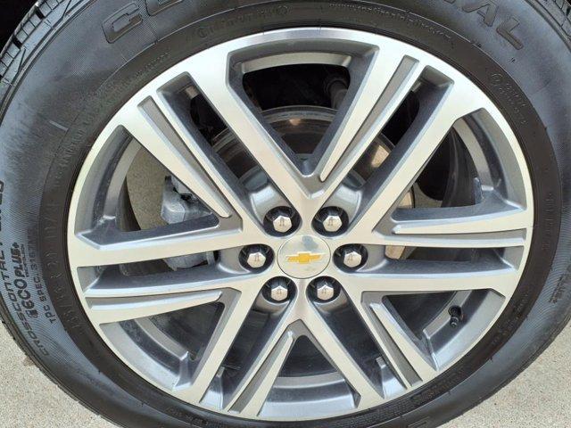 used 2023 Chevrolet Traverse car, priced at $40,999