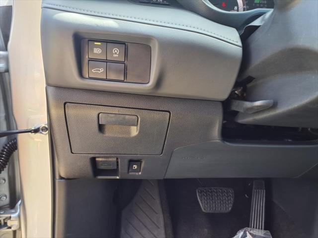 used 2024 Toyota Highlander car, priced at $44,988
