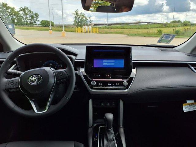 new 2025 Toyota Corolla Cross car, priced at $33,272