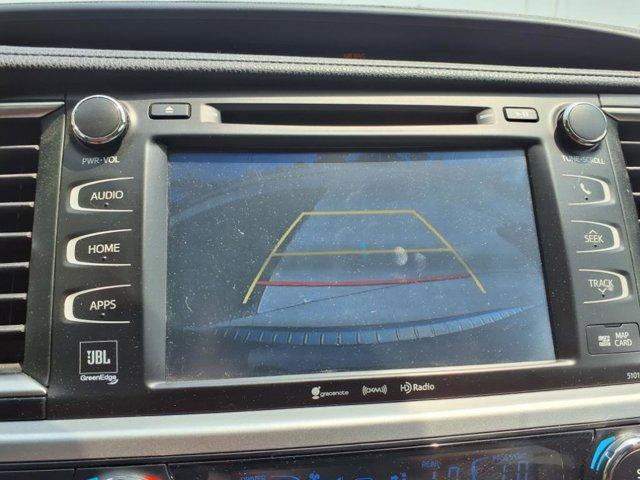 used 2016 Toyota Highlander car, priced at $21,999